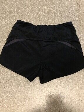 #710 "Eastern Mountain Sports" Black Women’s Athletic Shorts -